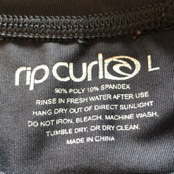 RIPCURL Wet Suit Tee Poly/Spandex Short Sleeve. See Size Note - Picture 8 of 9